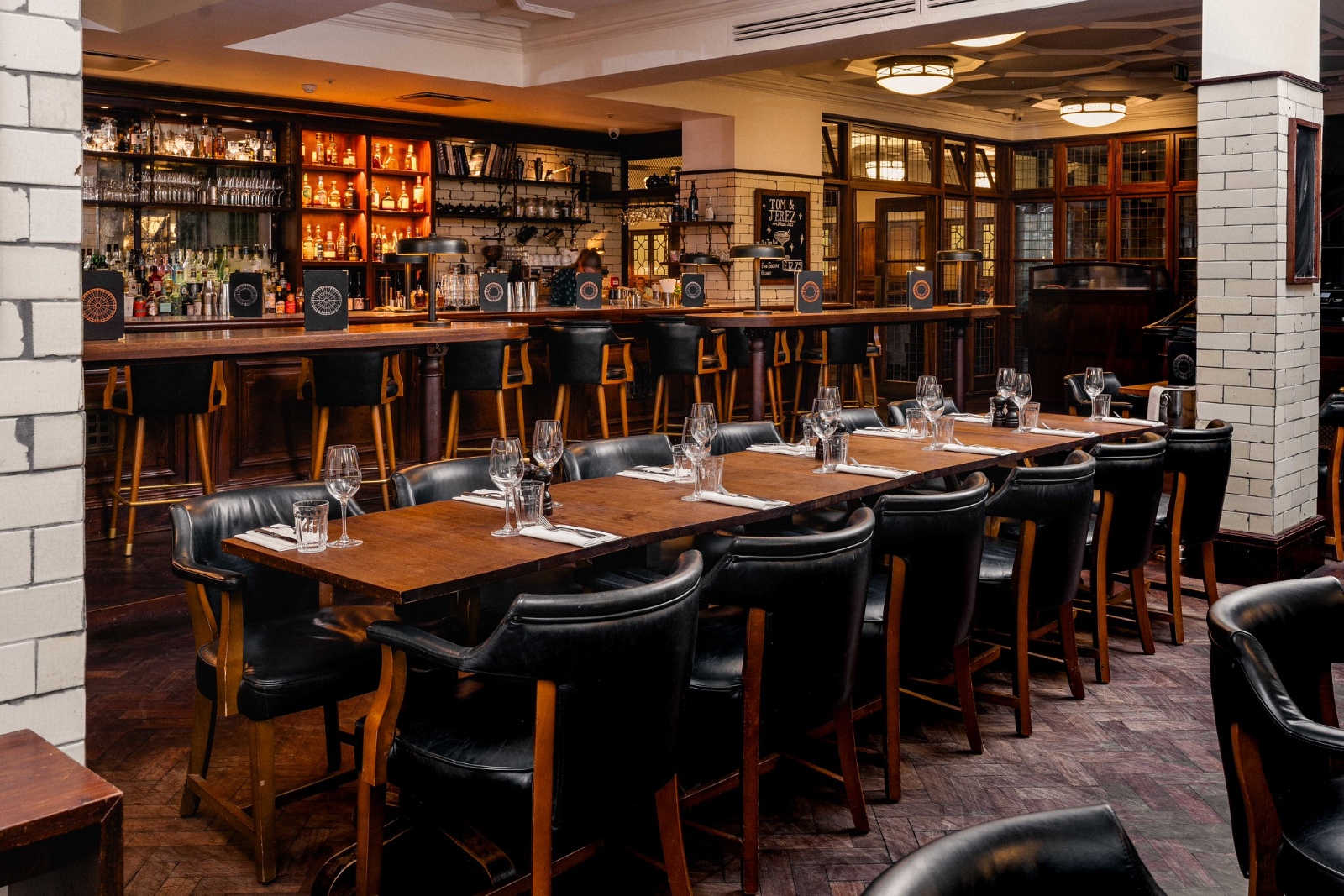 Hawksmoor Guilhall Hawksmoor Guilhall