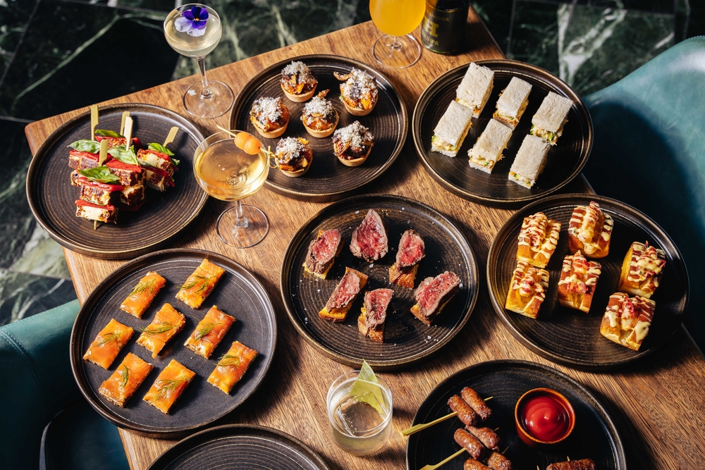 Private hire and events - Spitalfields Bar 21 Canapes & Bowls menu