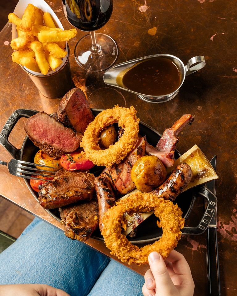 MIXED GRILL 1 Mixed Grill 4:5